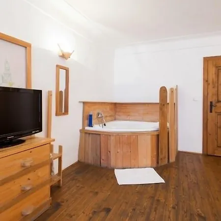 Hotel U Malého Vitka 3*