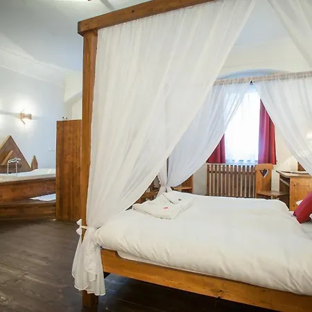 Hotel U Maleho Vitka 3*